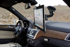Suporte Universal para Tablets Carro