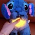 Peluche Interativo Stitch - Respira, Brilha e Toca Músicas Relaxantes